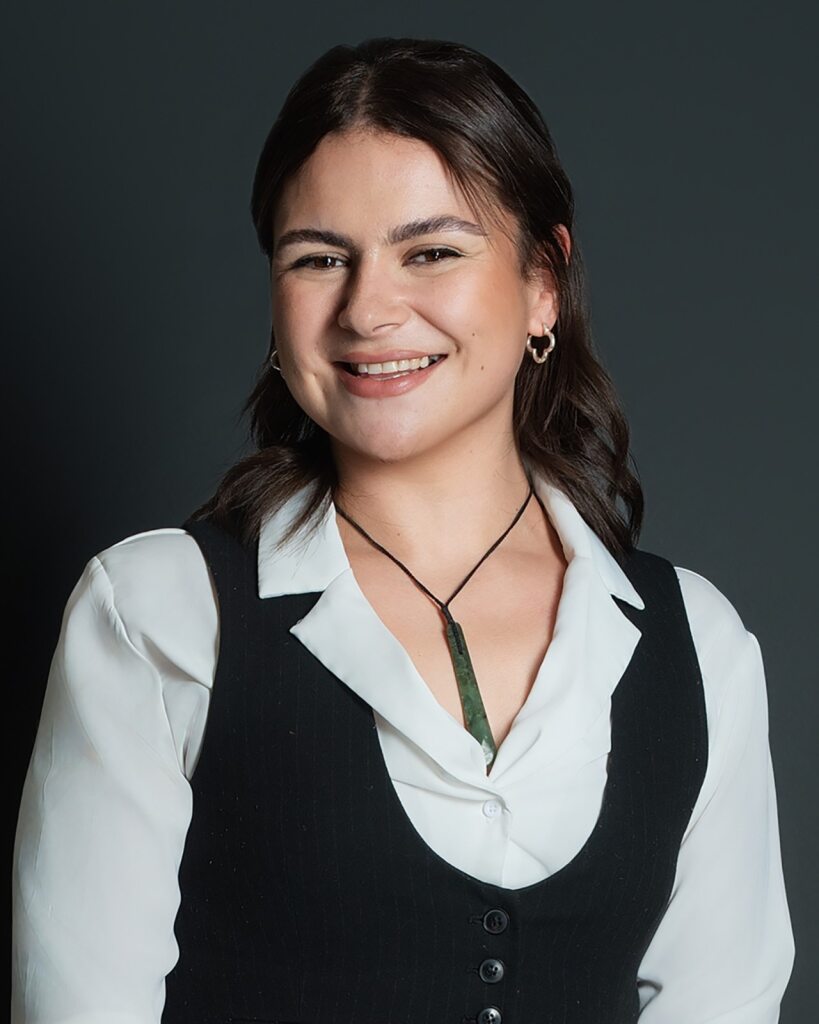 Nicole Taunga