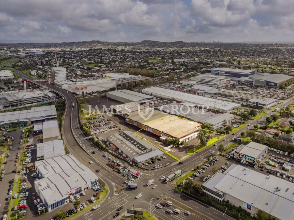 2,538m² Mt Wellington Warehouse | $150/m²