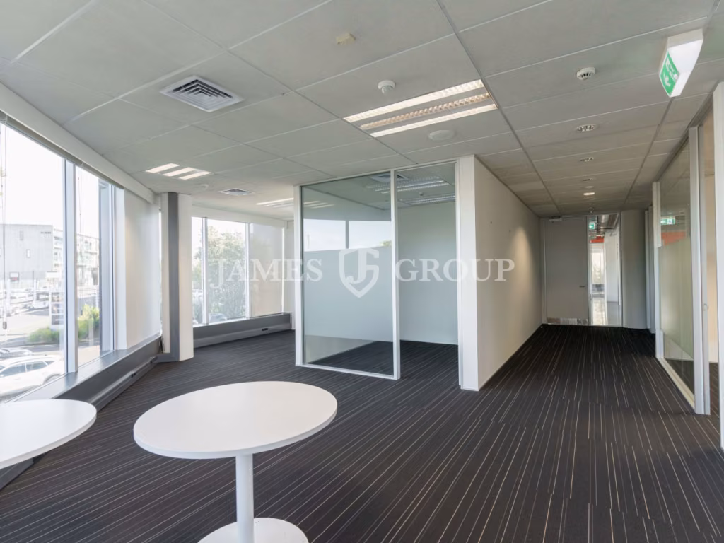 Fantastic Ellerslie Office 880 Sqm!