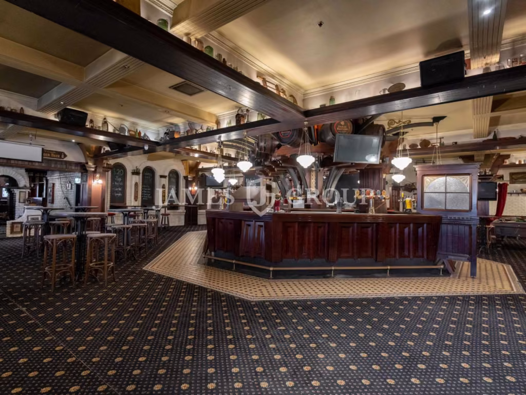 Full Floor Retail In Newmarket | 870sqm