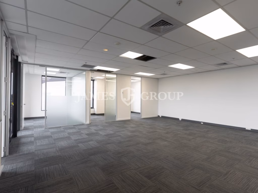 High-quality Office With Excellent Natural Light