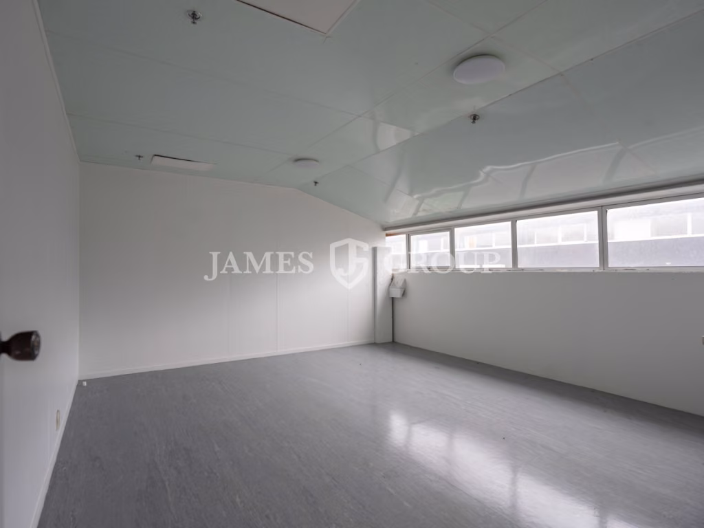 Patiki Road Warehouse & Yard | 867m²