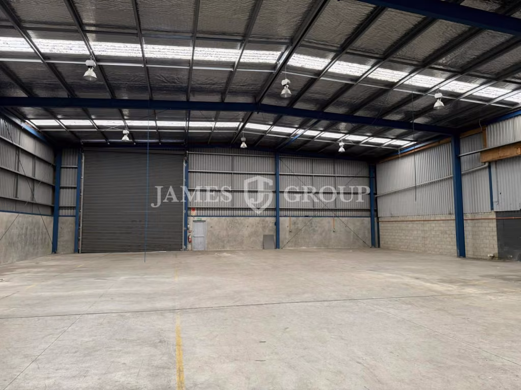 Purely Warehouse Space | 709m²
