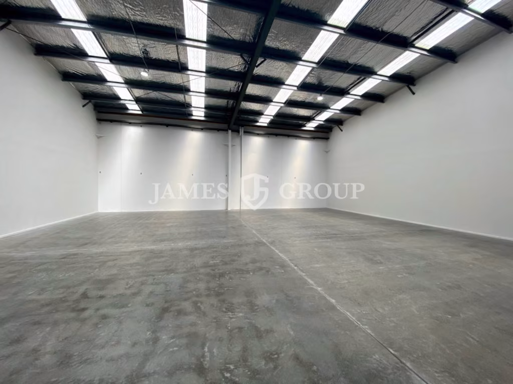Refurbished & Ready | 465m² Penrose Warehouse