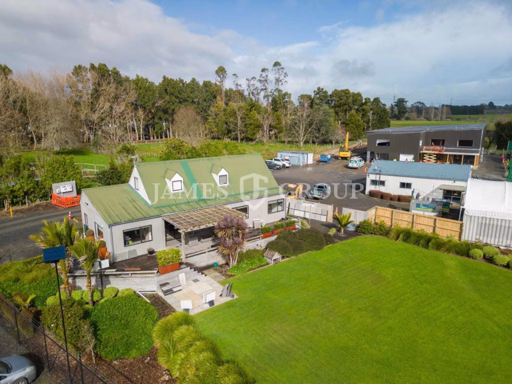 Flexible Options! Secure Yard, Office & Workshop