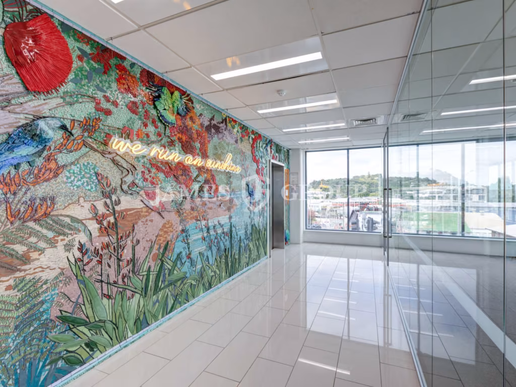 648m² Office With Fit-out & Easy Access