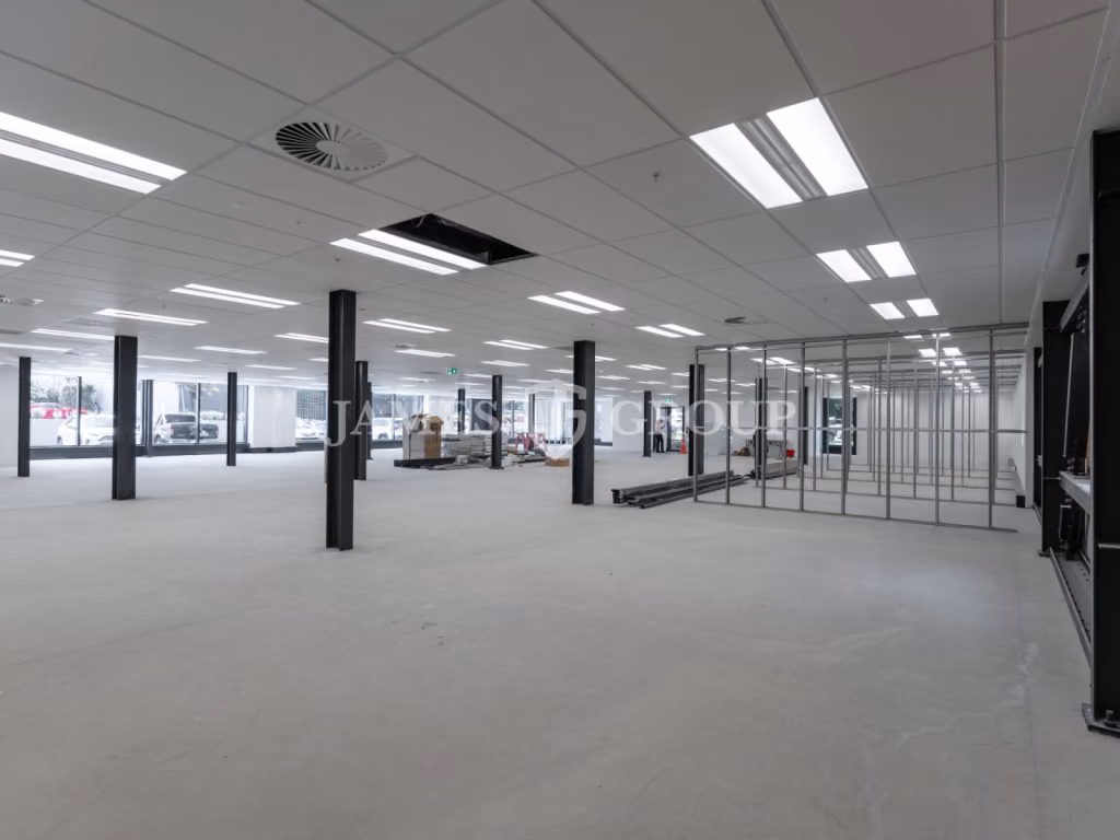 High Profile Character Office + Great Incentives