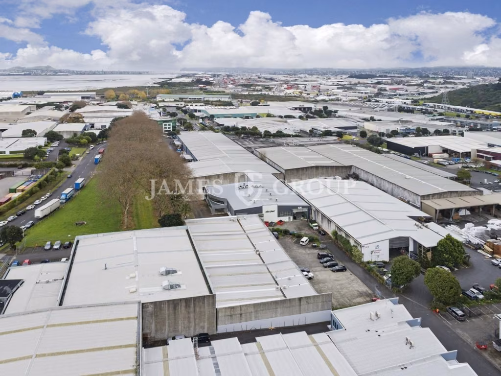 1,000sqm Warehouse + 650sqm Yard | Mt Wellington
