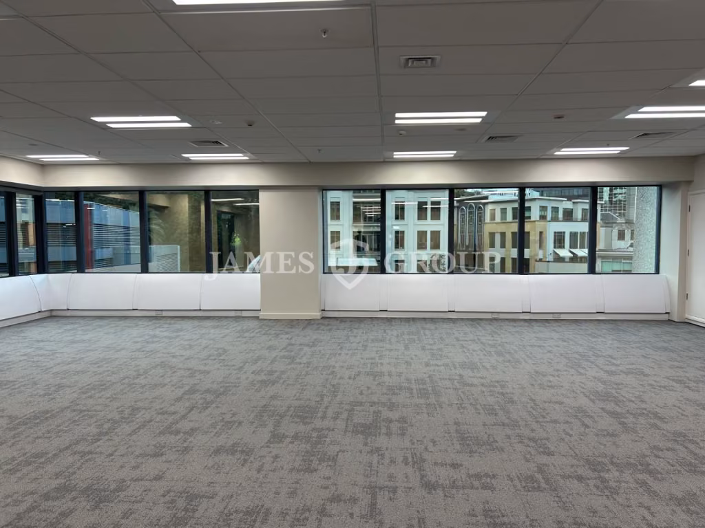 Modern Corner Office – Shortland Street