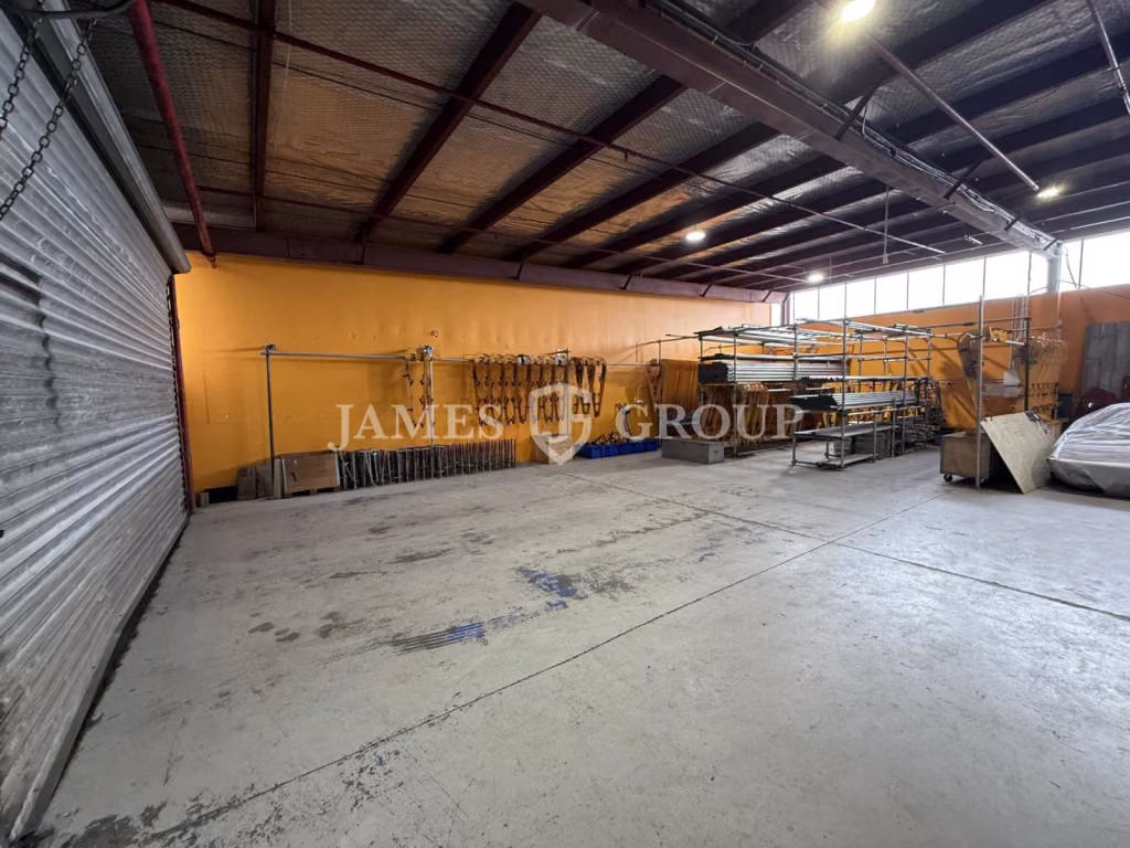 Prime 782m² Industrial On Rosebank Road