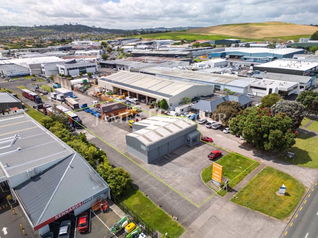 Well-located Industrial With Drive-around Access