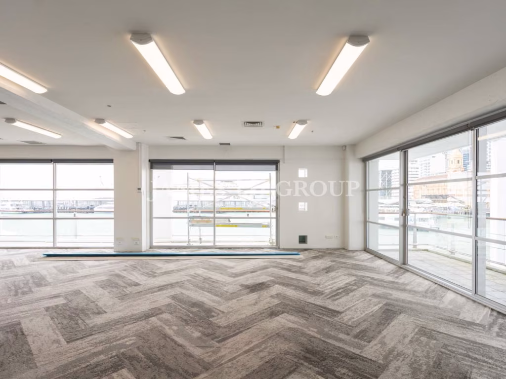 Premium Princes Whalf 262m² Office
