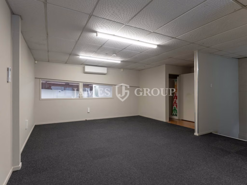 Quality Industrial In Prime Henderson | 400m²