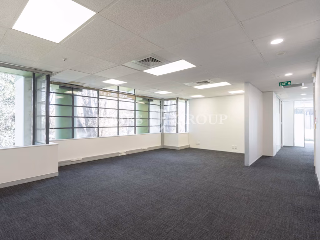 Prime Penrose Office With Exceptional Parking