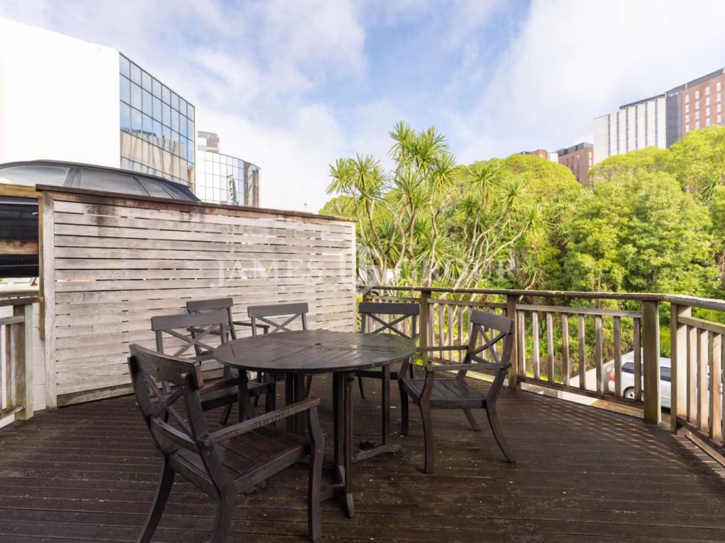 Modern Office Space With Deck In Grafton