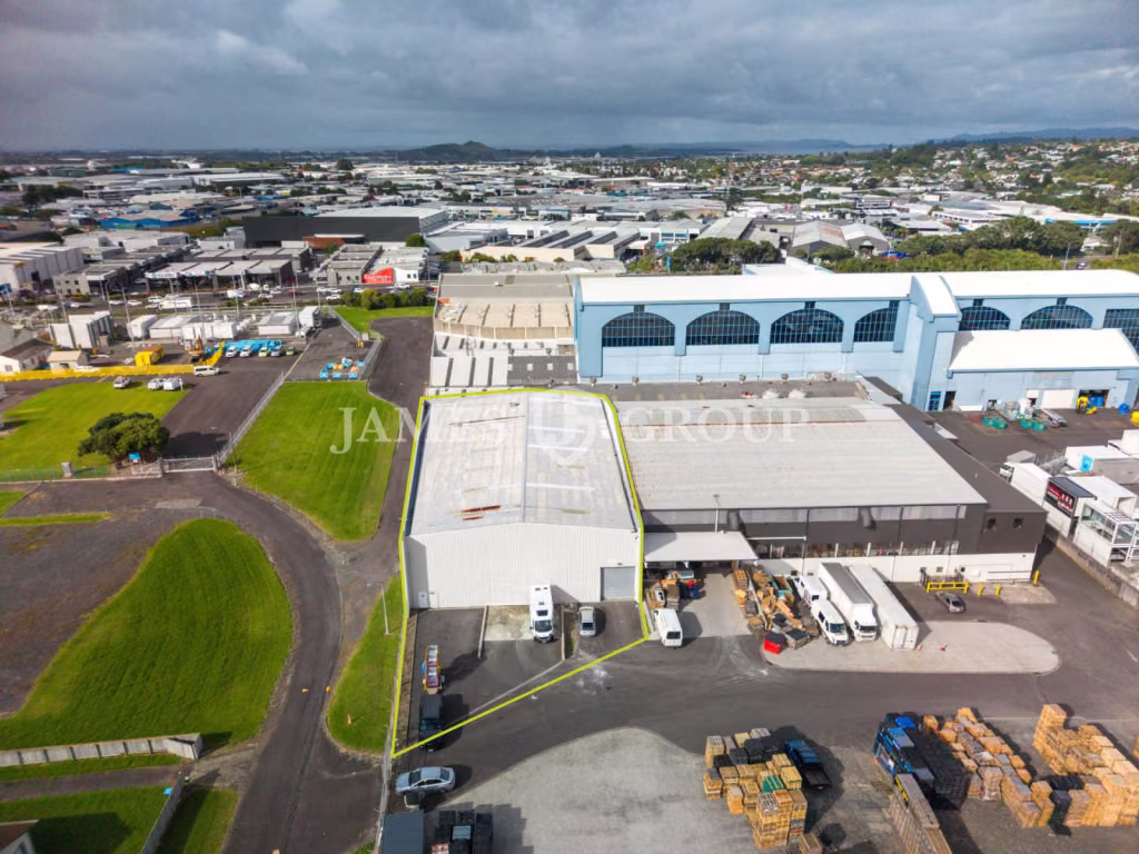 1,240sqm Warehouse – No Office