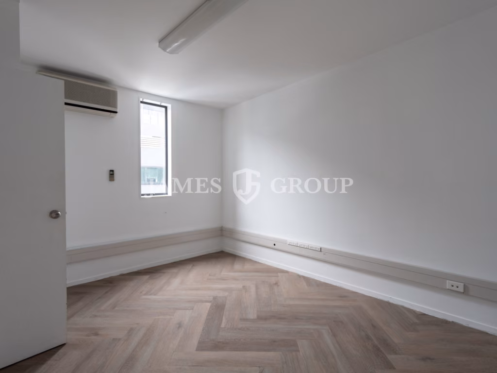 Versatile Parnell Office