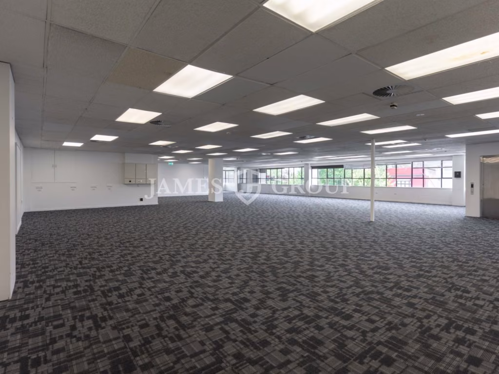 Elevate Your Business At 384 Manukau Road