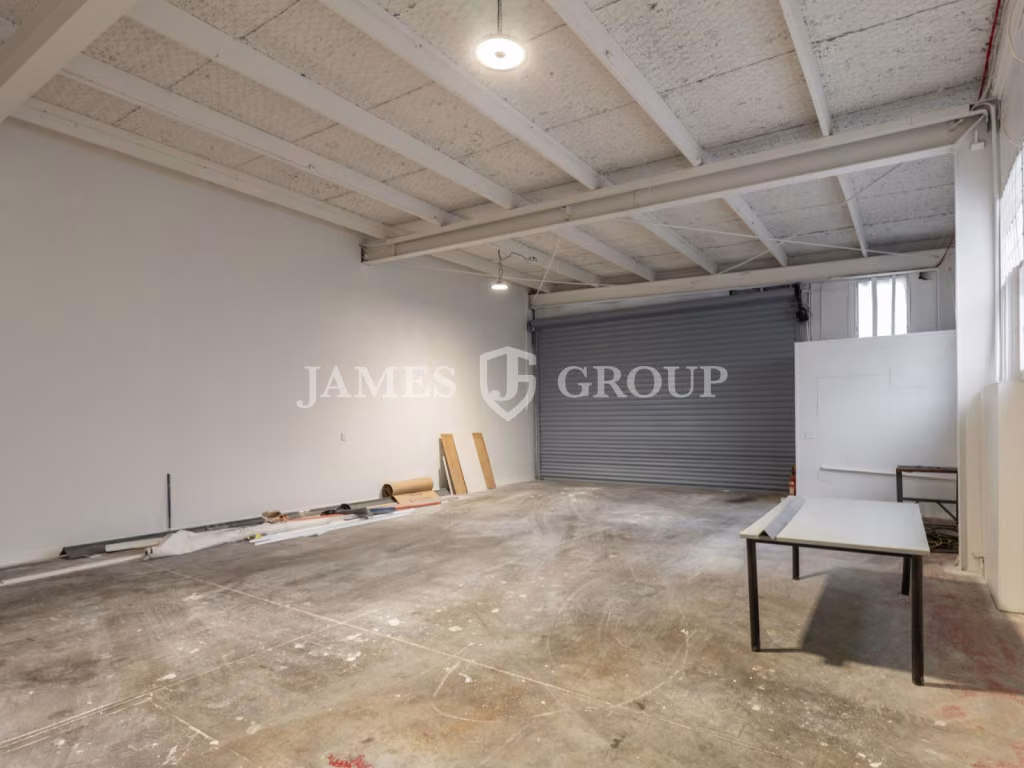 Refurbished 100m² Units On Great South Road