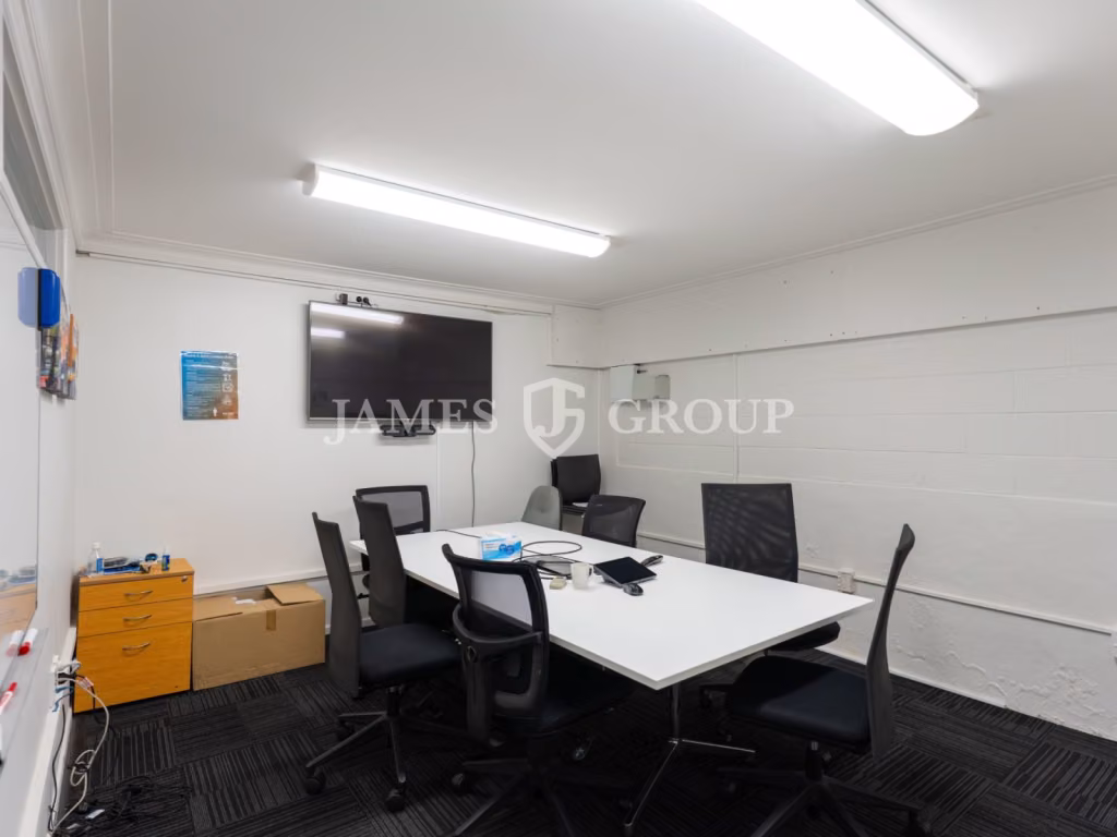 4,874m² Heavy Industrial Site | 6 Months Rent Free