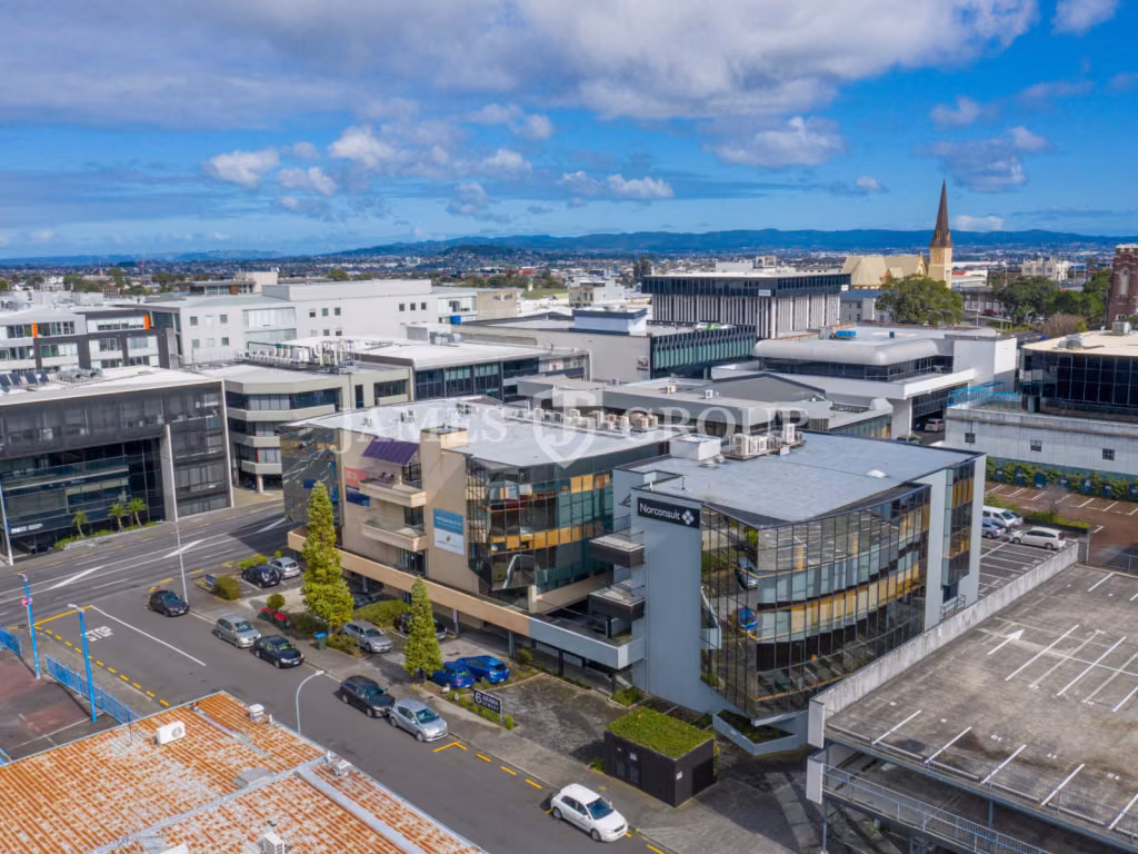 Refurbished Grafton Office + Parks