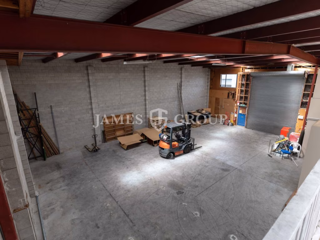 Well-presented Warehouse & Office | East Tamaki