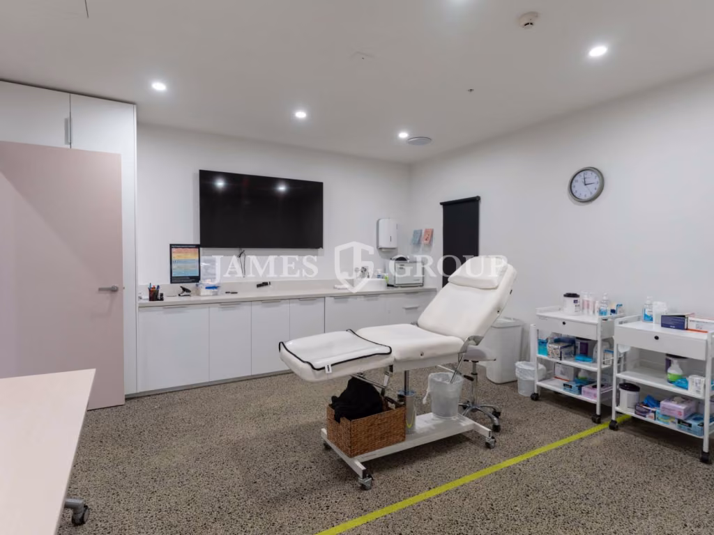 Rare High-quality Turnkey Clinic Opportunity