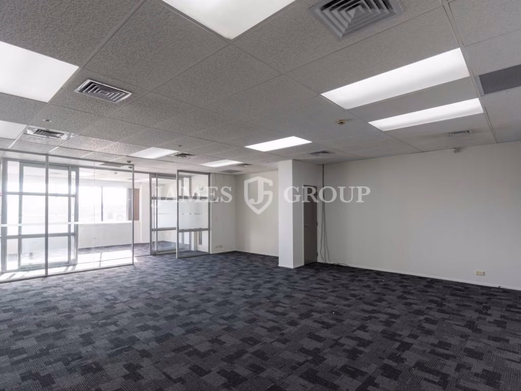 Charming 119m² Office In Epsom With Natural Light