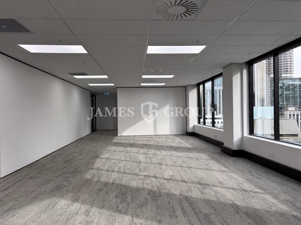 Smart North-facing Office – Shortland Centre