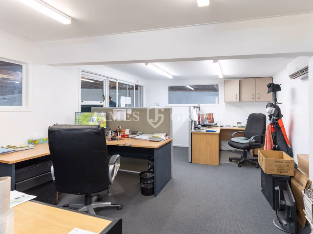 Versatile 397sqm Warehouse | Automotive Friendly