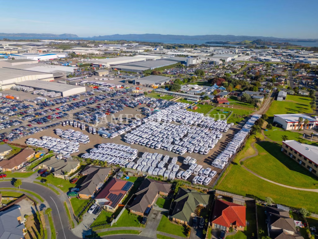 Large-scale Yard Solutions In Mangere