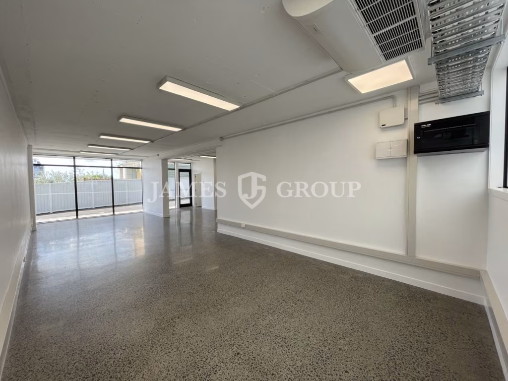100m² Professional Office Or Medical Suite