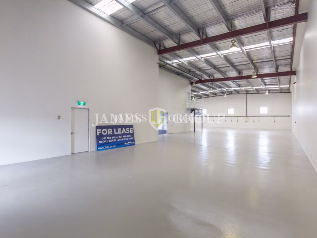 High Exposure 900m² Industrial | Great South Road