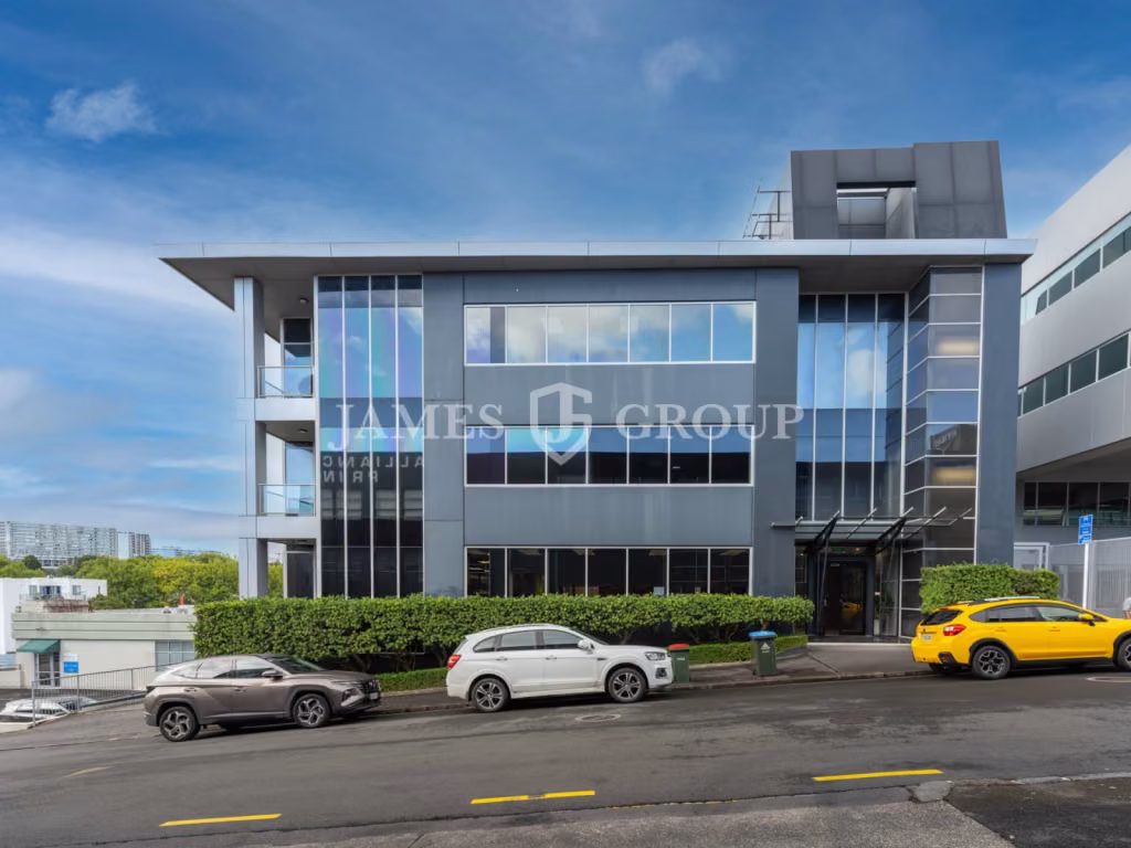 Rare Two-level Opportunity With Profile