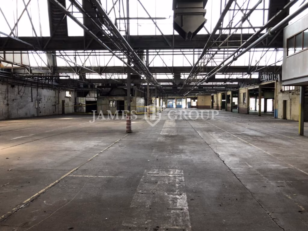 2,028sqm Cheap Warehouse With Short Term Options