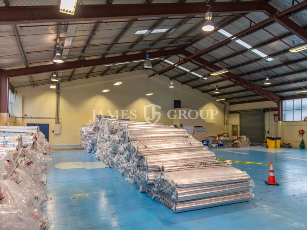 High Profile On East Tamaki Rd – 1,356sqm