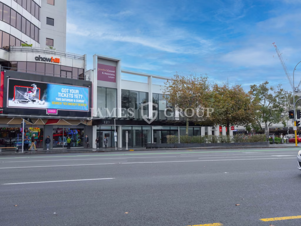 Make An Offer – Ex-look Sharp Newmarket