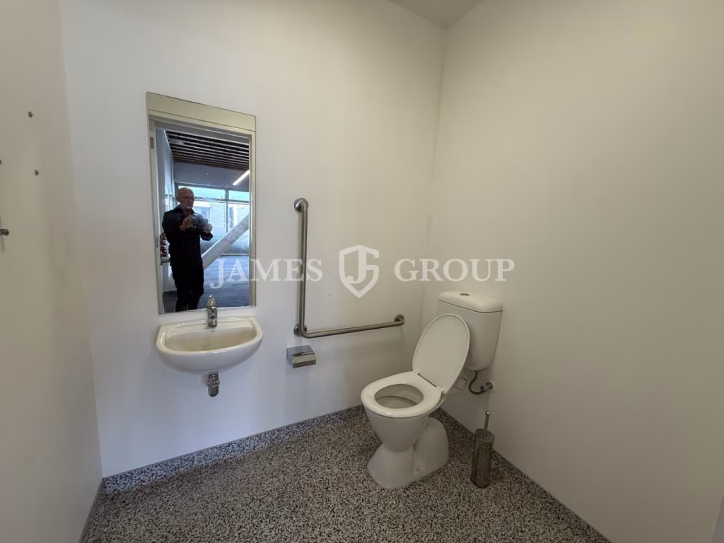 Grey Lynn Office With Profile