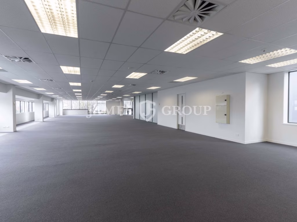 Standalone Epsom Office Ample Car Parking