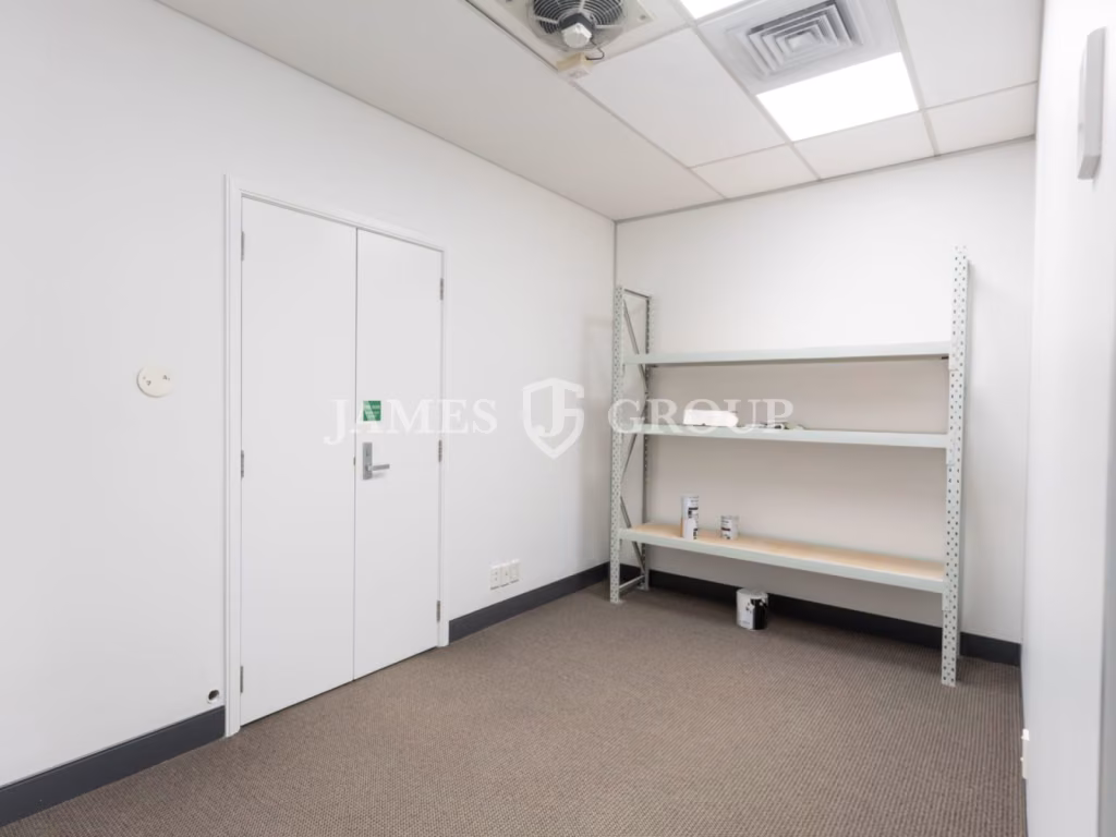 High-quality Office With Excellent Natural Light