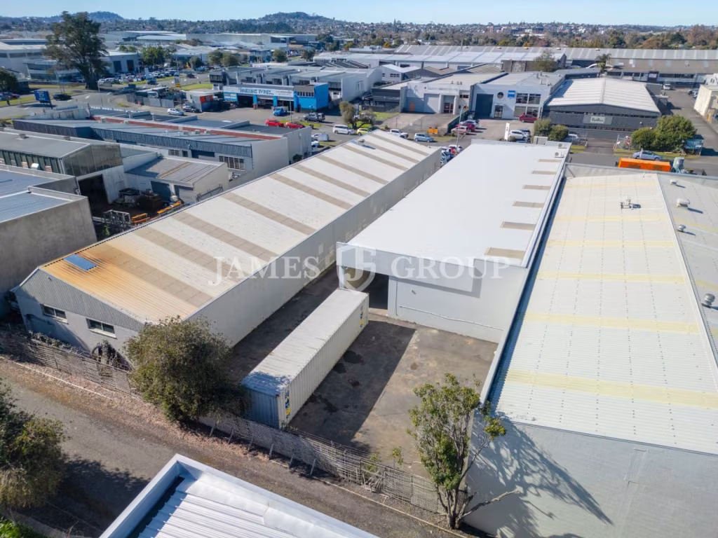 Rosebank Warehouse + Front Parking + Rear Yard