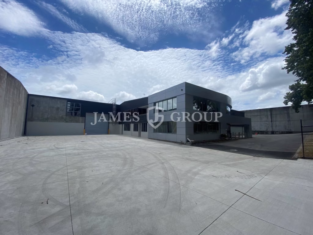 1,000sqm Warehouse + 650sqm Yard | Mt Wellington