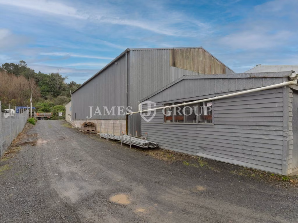 Yard-heavy Industrial With Drive-around Access