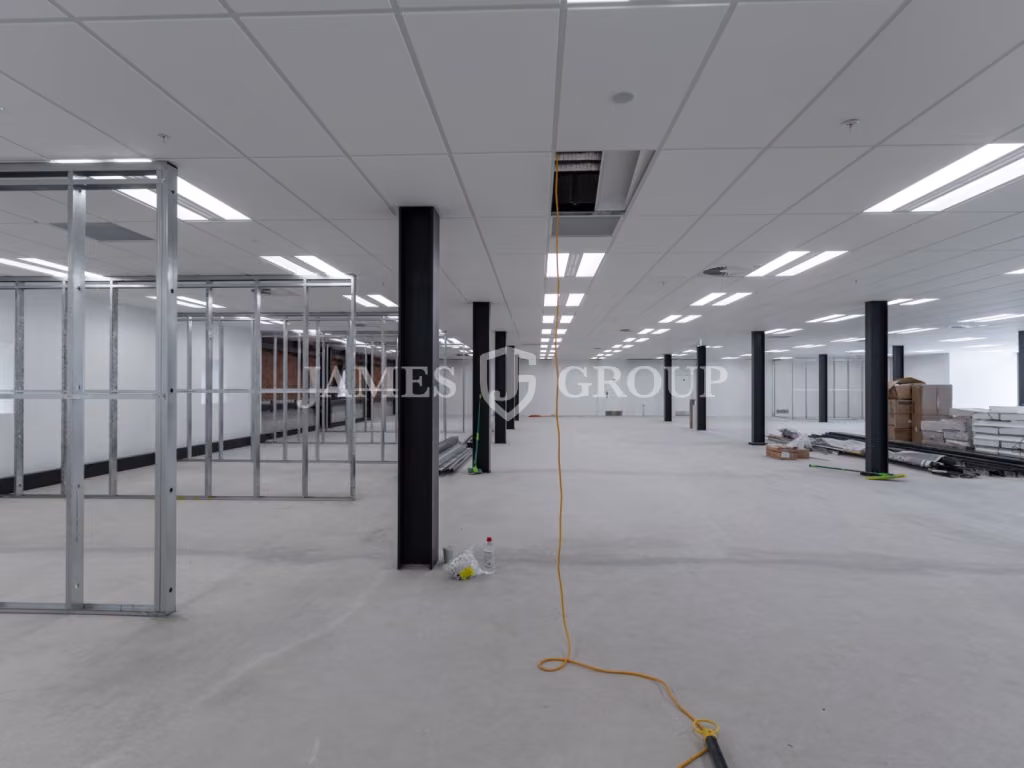 High Profile Character Office + Great Incentives