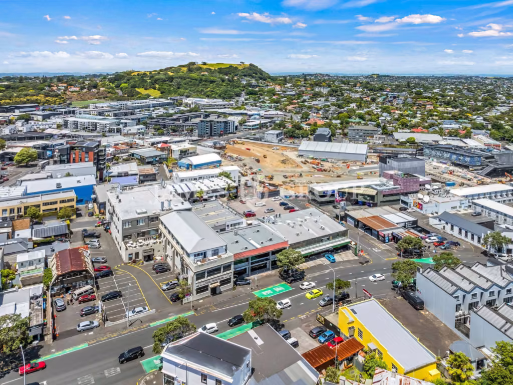 Eden Terrace Office 9 Car Parks