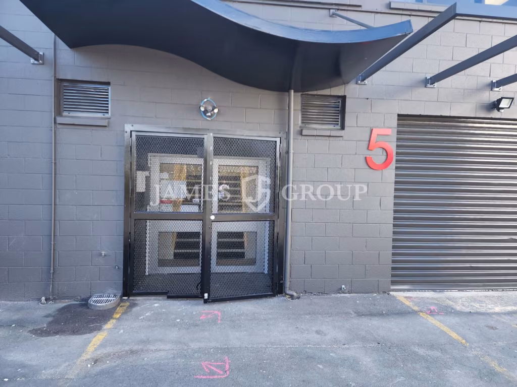 Mount Eden Office & Warehouse
