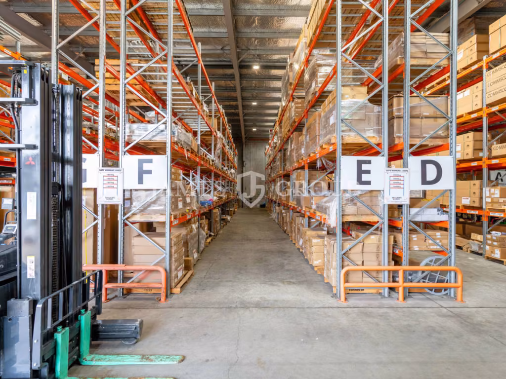 2,998m² High Stud Warehouse | 5,612m² Secure Yard