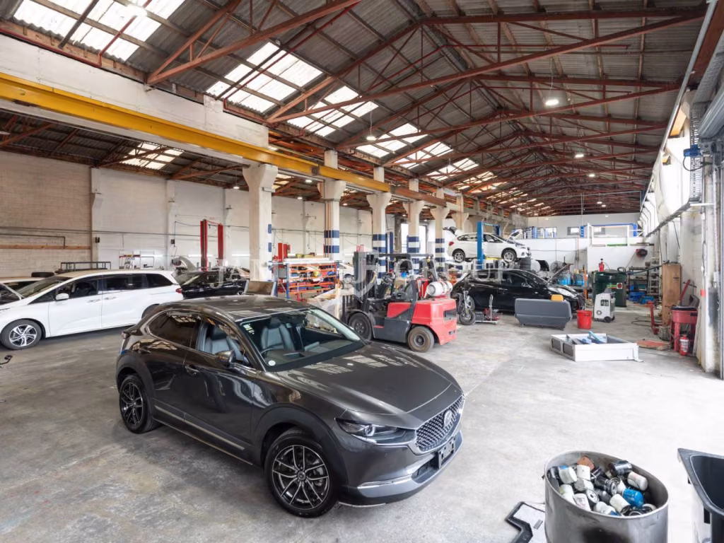 1,500sqm Warehouse & 1,000sqm Yard | For Lease