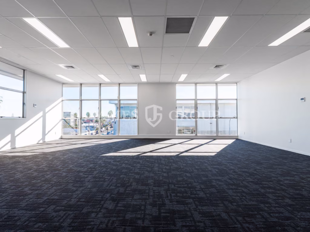 Tidy 95m² Office Space In Central Penrose