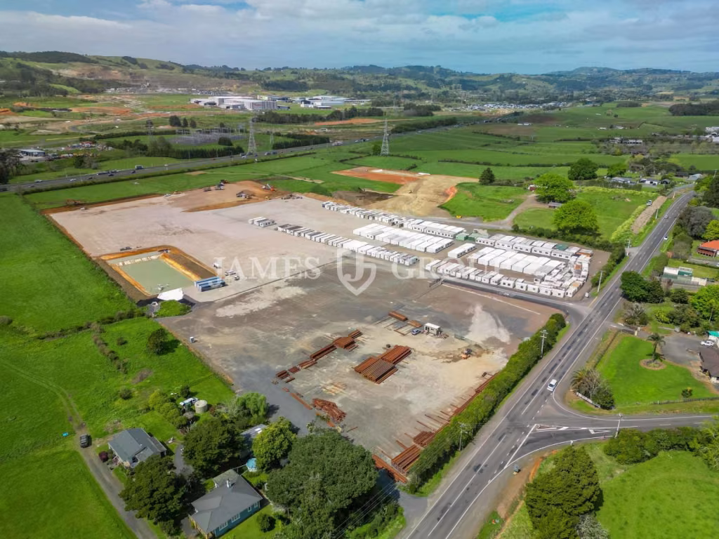 Metaled Yard With Full Utilities | 1,500m²